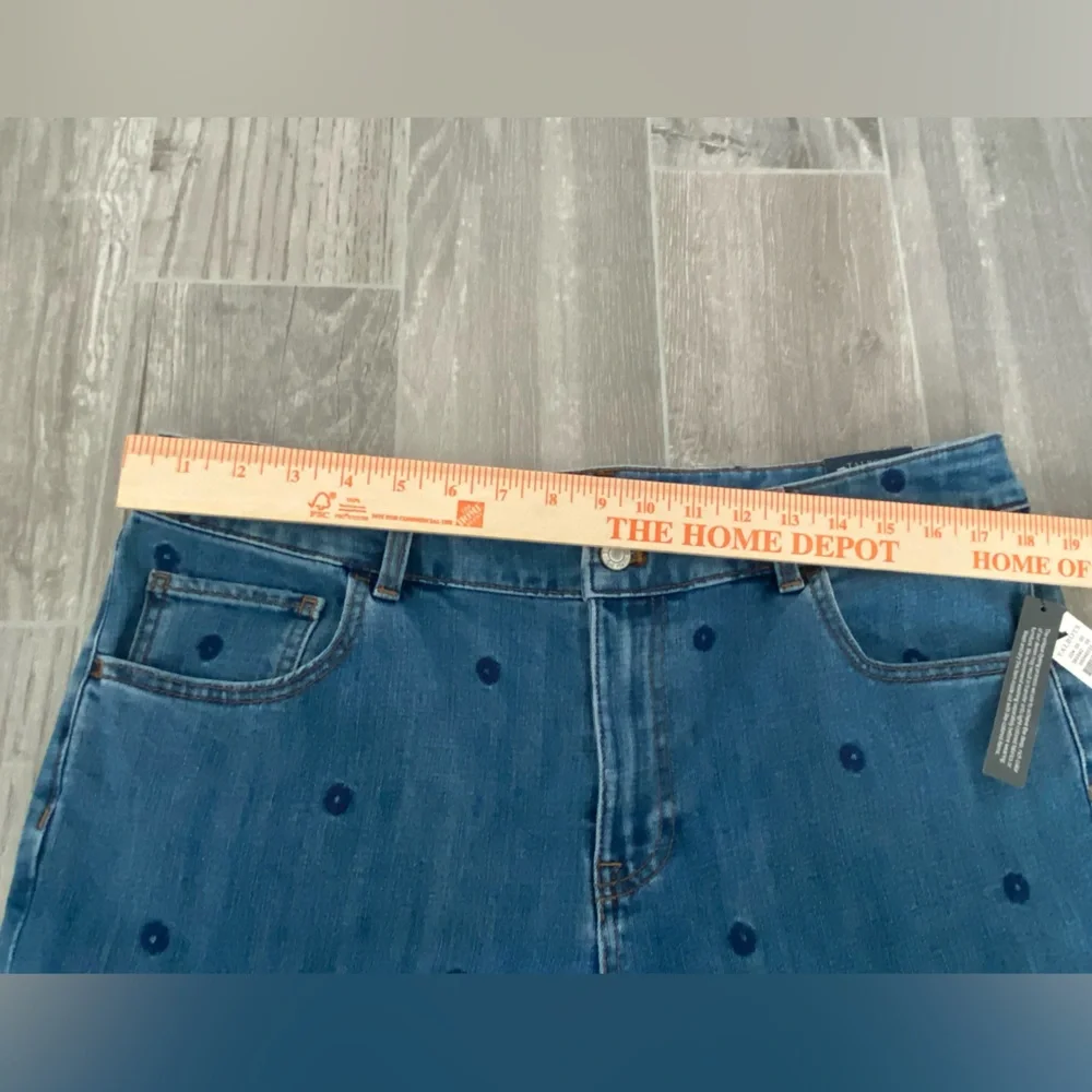 NWT Talbots Rolling Ditsy Everyday Relaxed ankle Jeans women’s size 14P - Picture 13 of 15